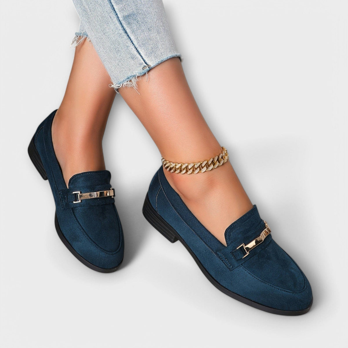 Reine | Mocassin en daim à chaînette