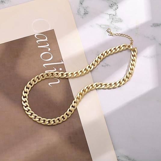 Leonor - Élégant collier chunky à maillons cubains