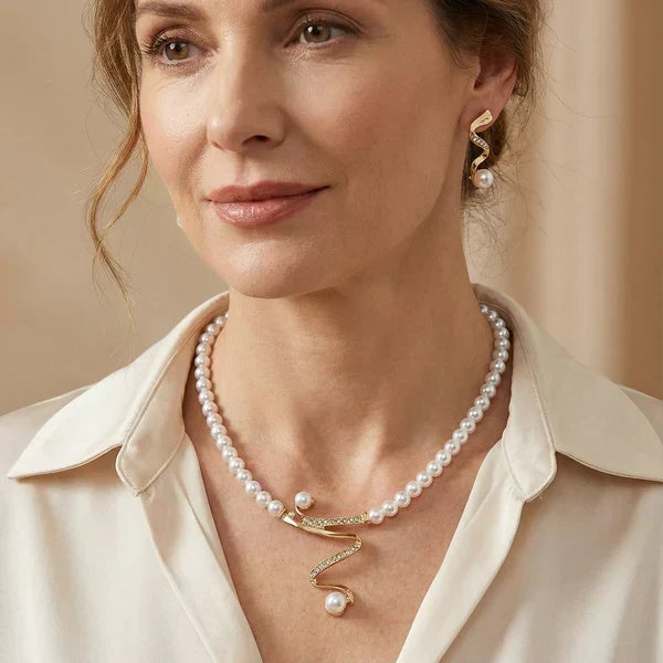 Almudena - Élégante parure composée d’un collier et de boucles d’oreilles avec perles naturelles