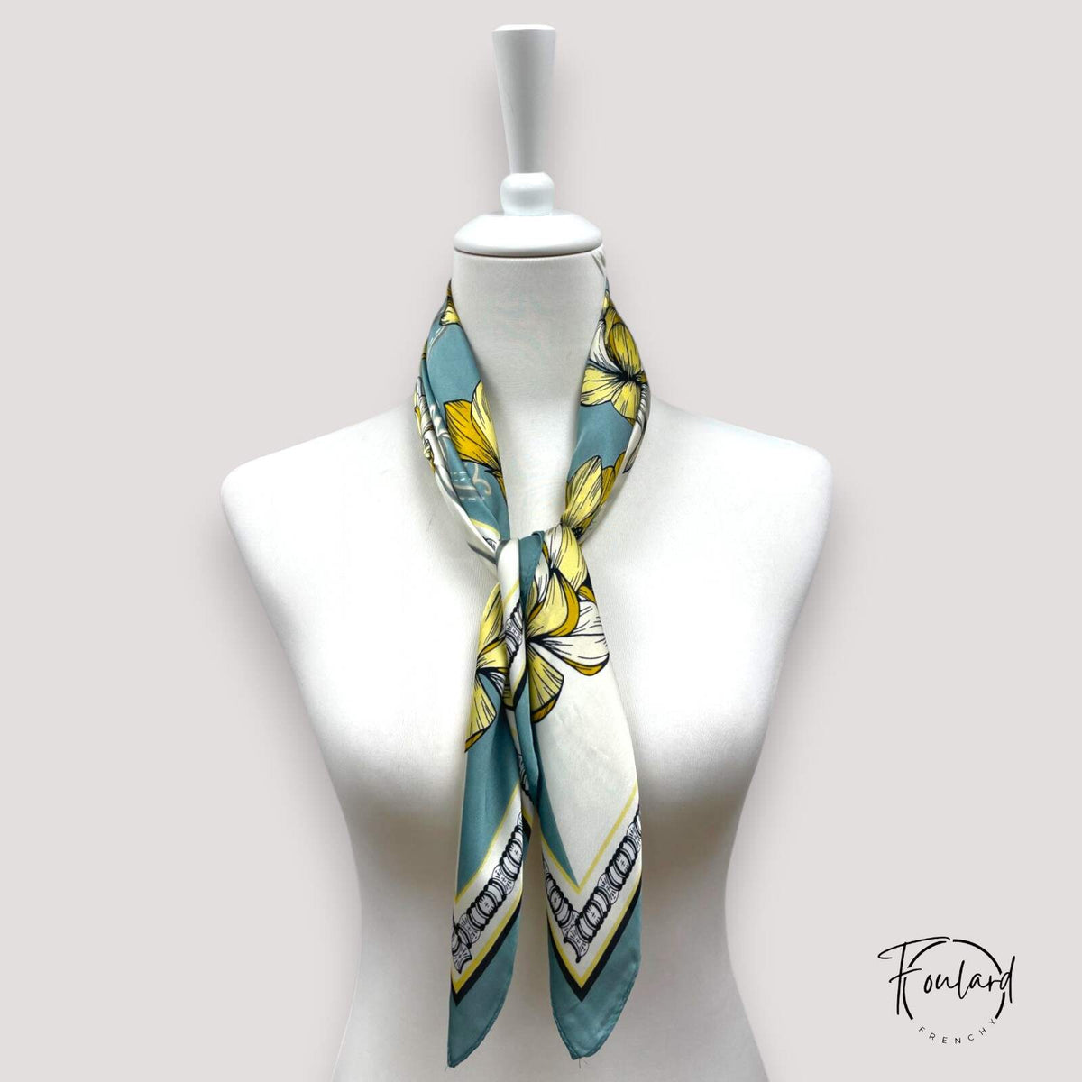 Cosima | Foulard carré floral baroque