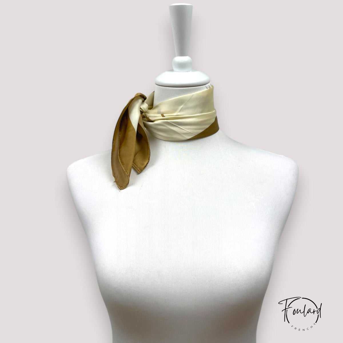Carla | Foulard carré larges rayures