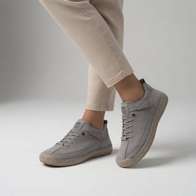 Gris