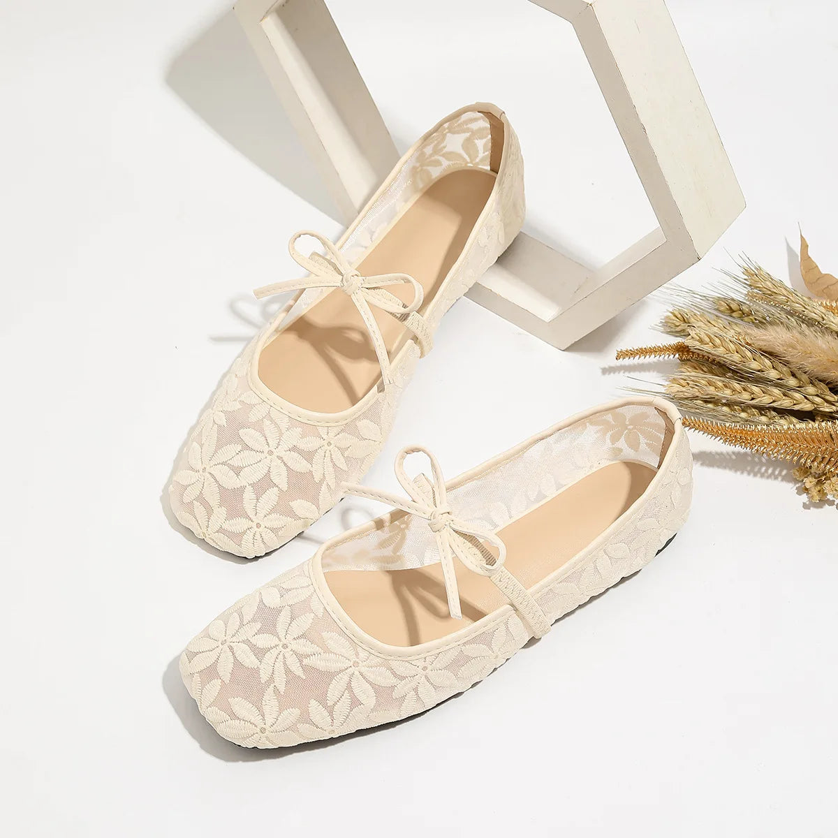 Aglaé | Ballerines brodées de fleurs