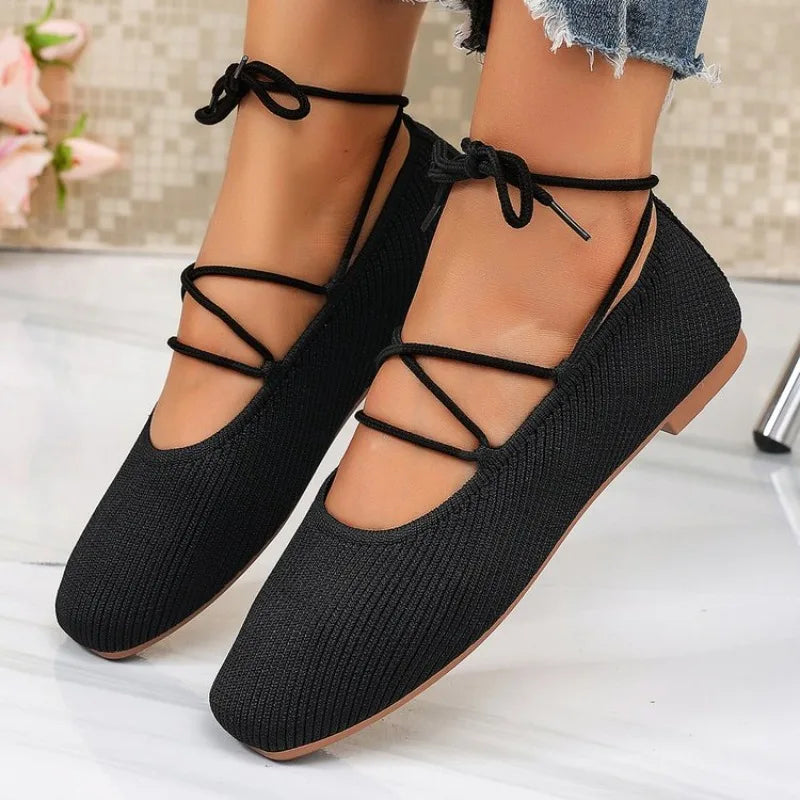 Annick | Ballerines à lacets croisés