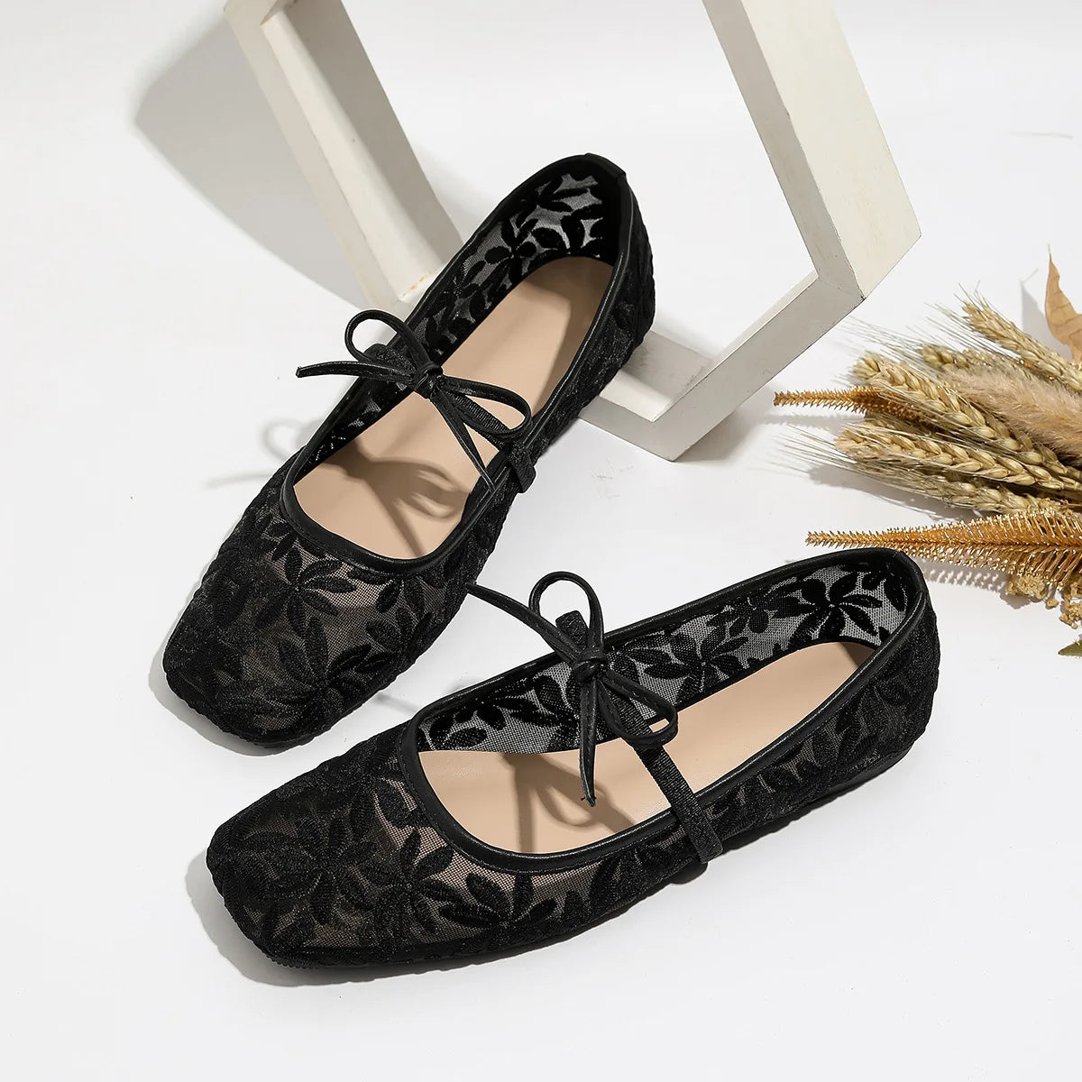 Aglaé | Ballerines brodées de fleurs