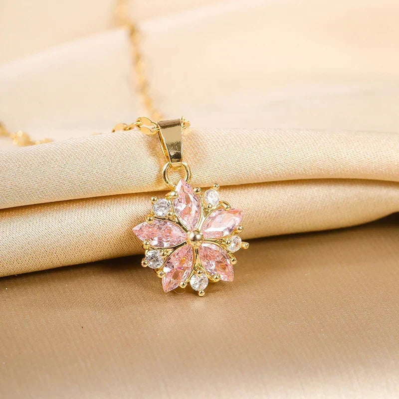 Collier romantique en rose Sakura en acier inoxydable