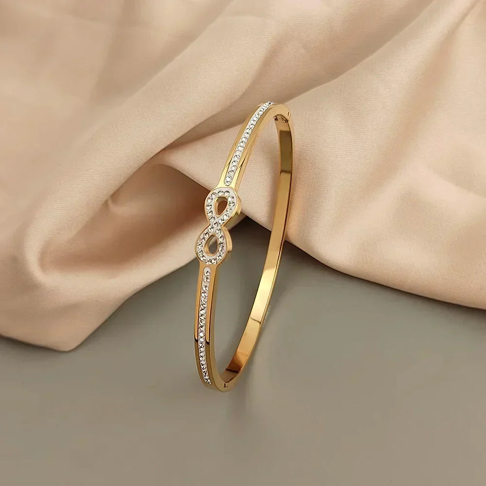 Bracelet Rigide Infini avec Cristaux Exclusifs
