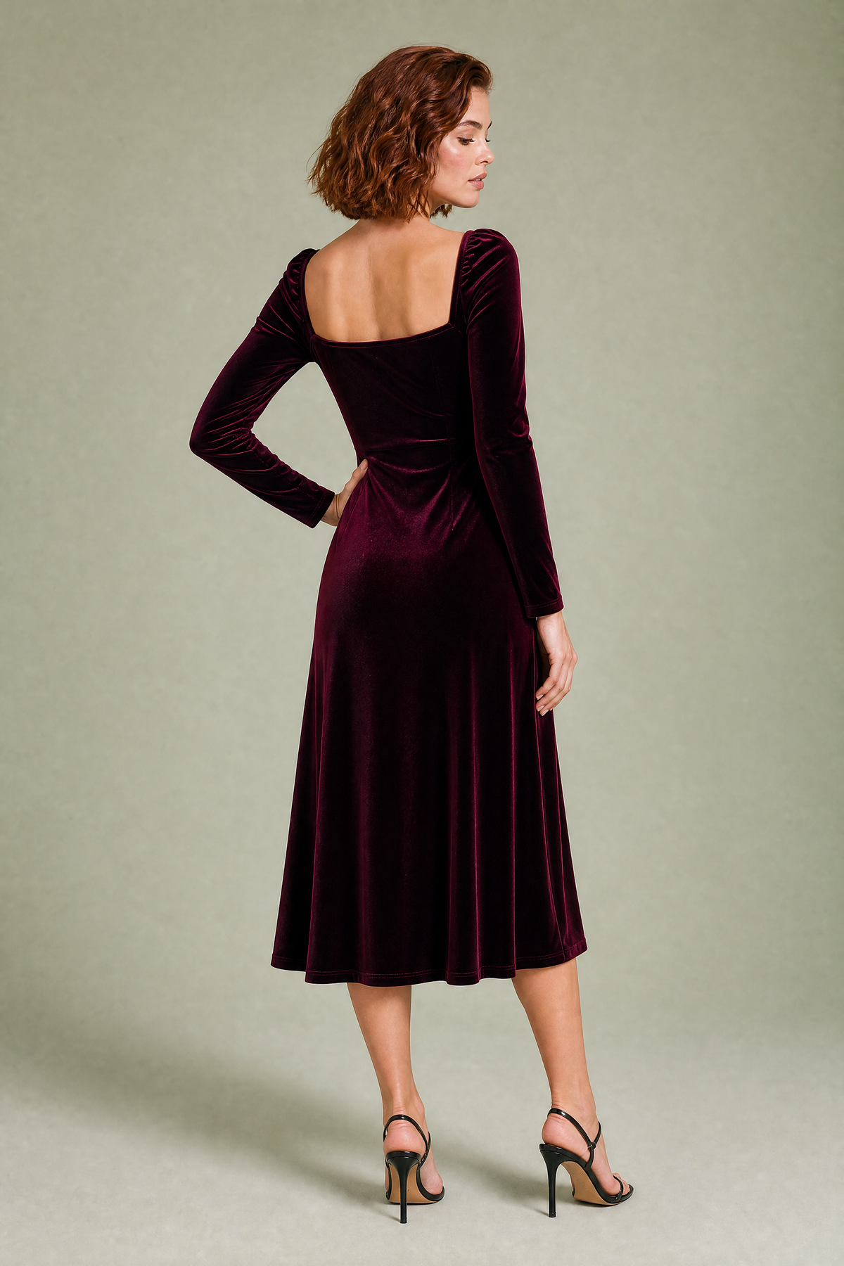 Dinah | Robe velours encolure carrée