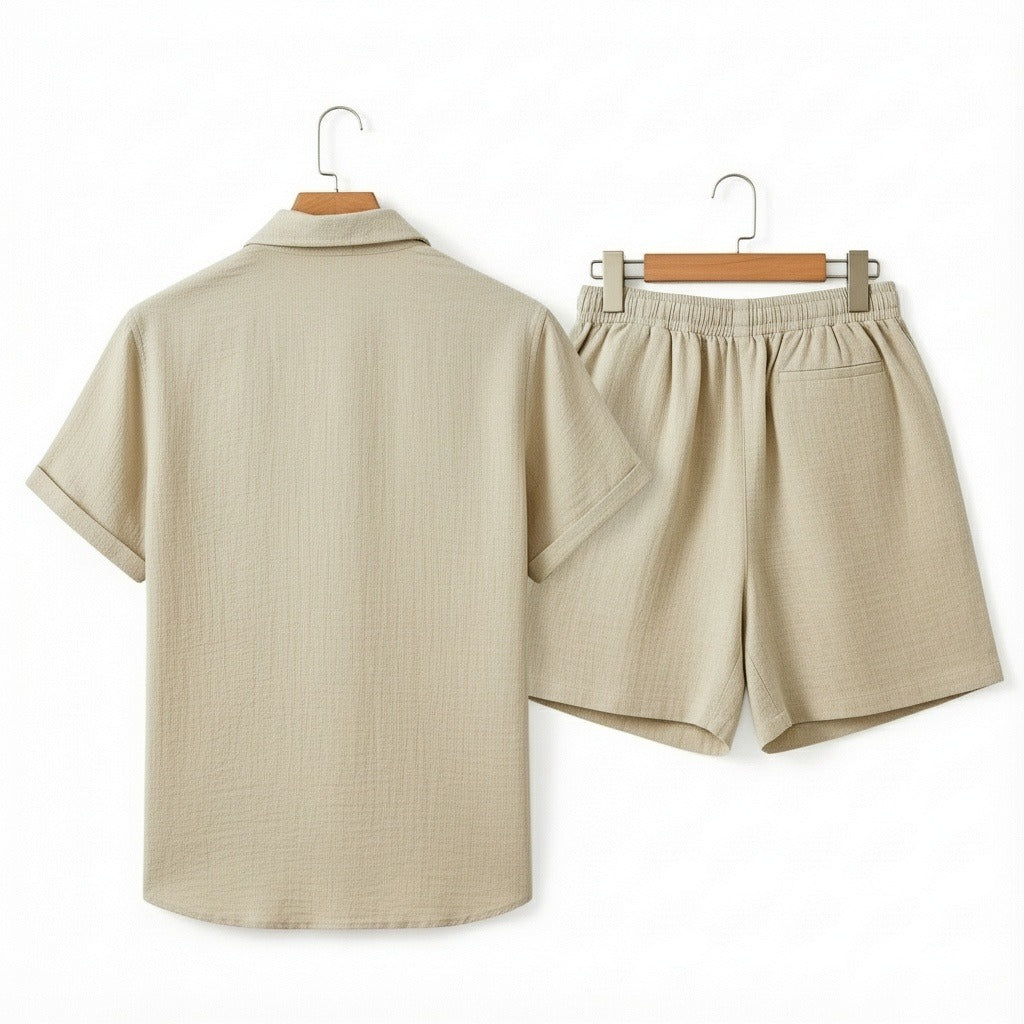 Léonce | Chemise cubaine et short court