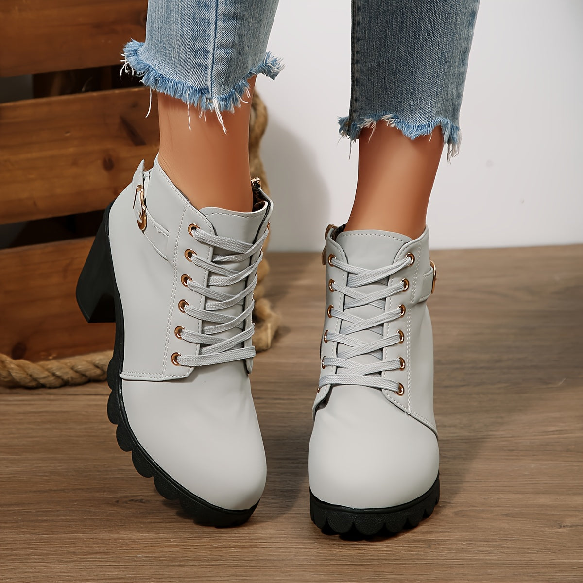 Philomène | Bottines lacées à œillets