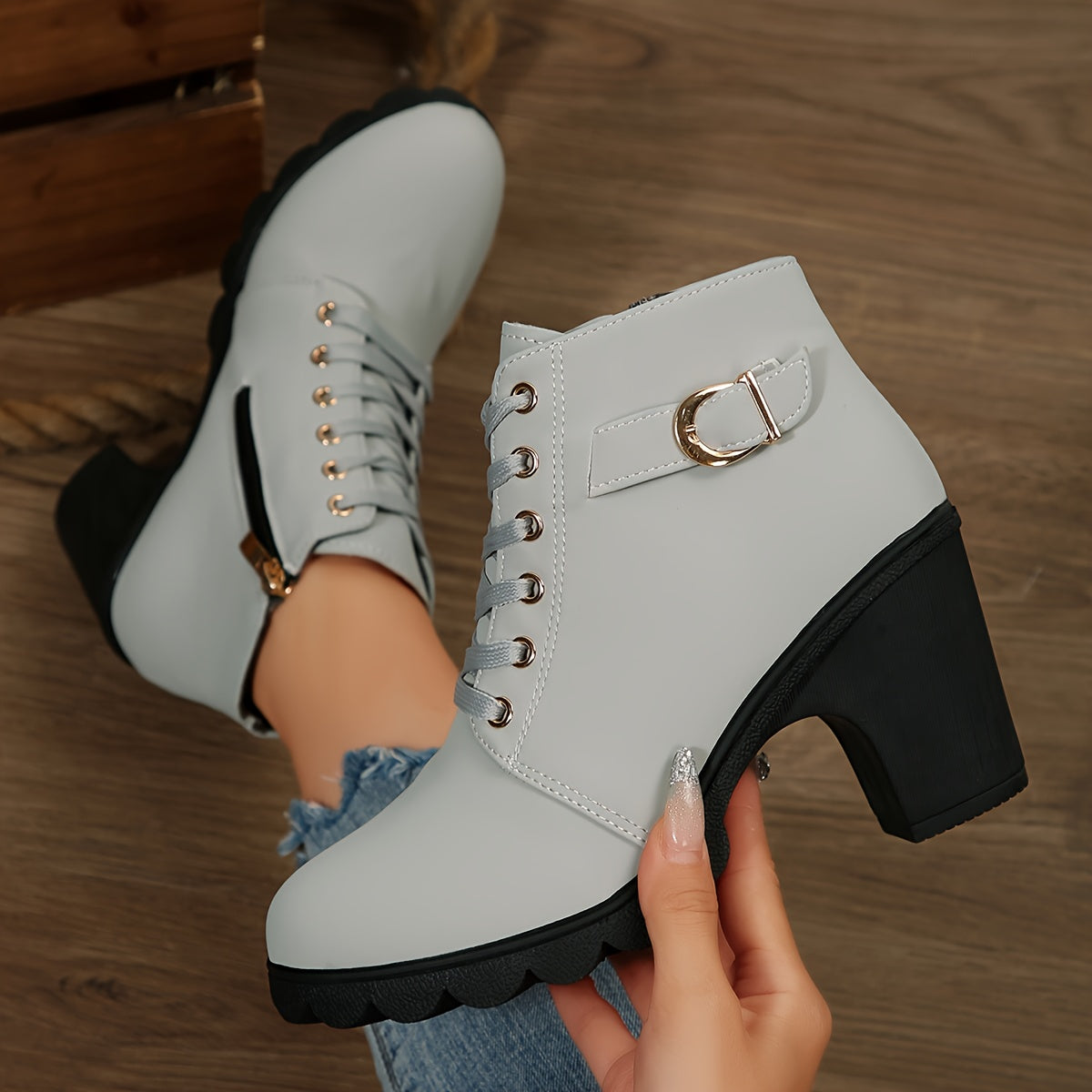 Philomène | Bottines lacées à œillets