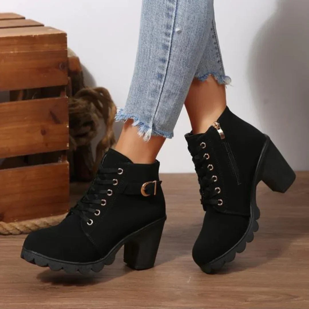 Paola | Bottines lacées à boucle