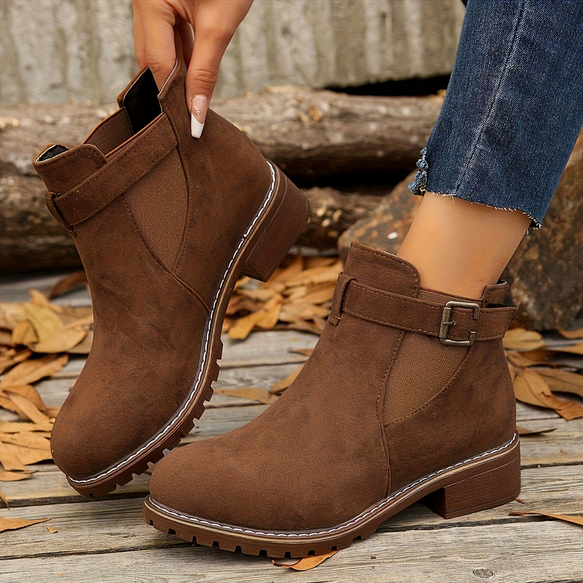 Pia | Bottines à boucle effet daim