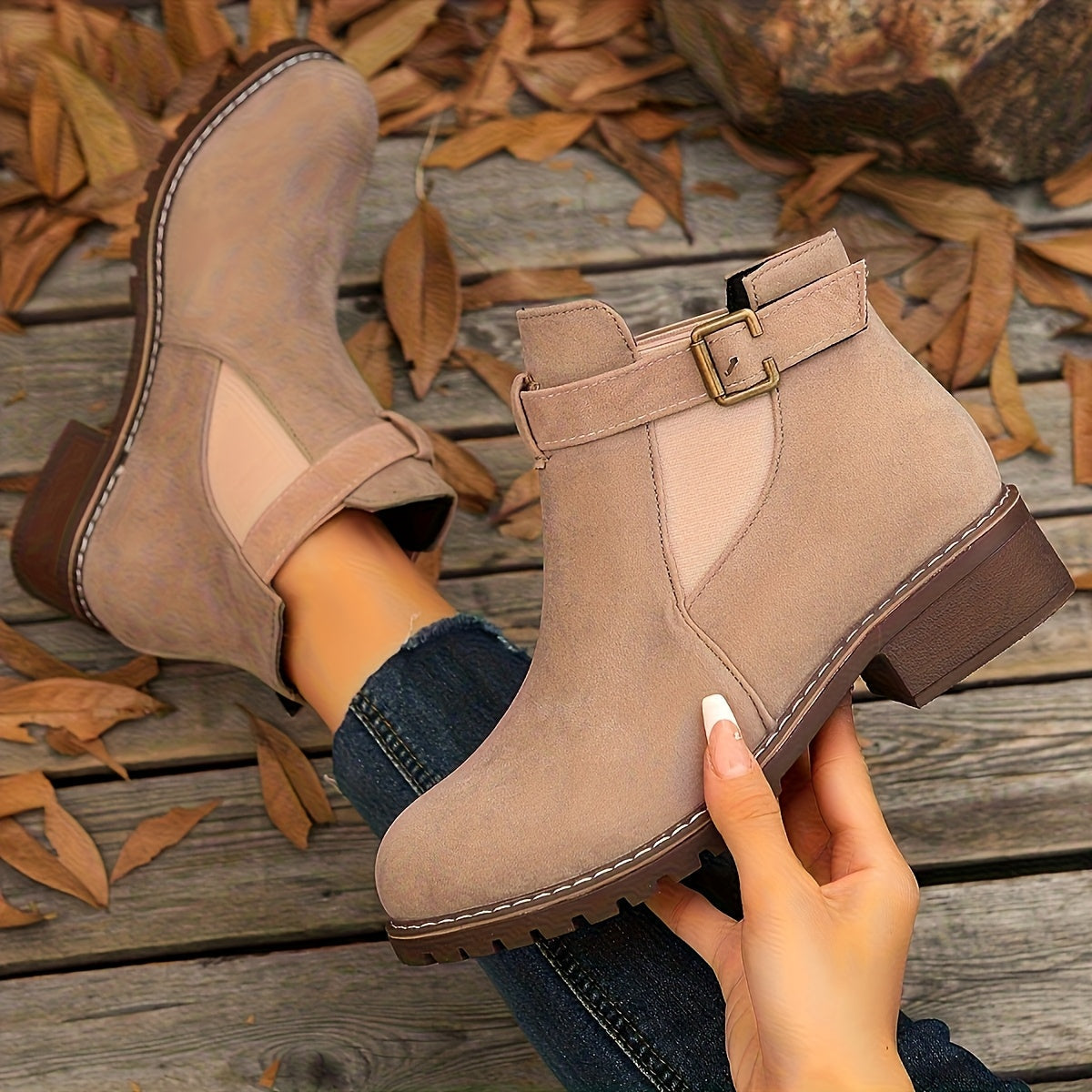 Pia | Bottines à boucle effet daim