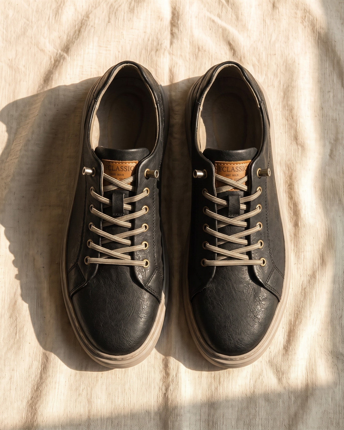 Noël | Basket basse en cuir lisse