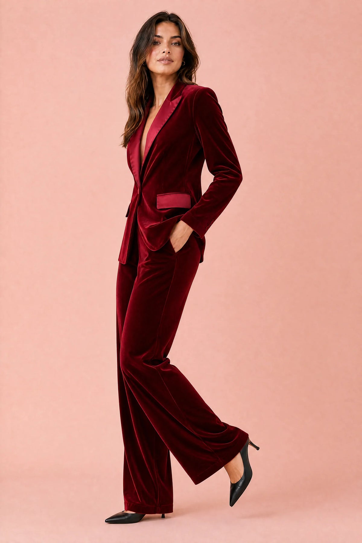 Laure | Tailleur velours à revers satinés