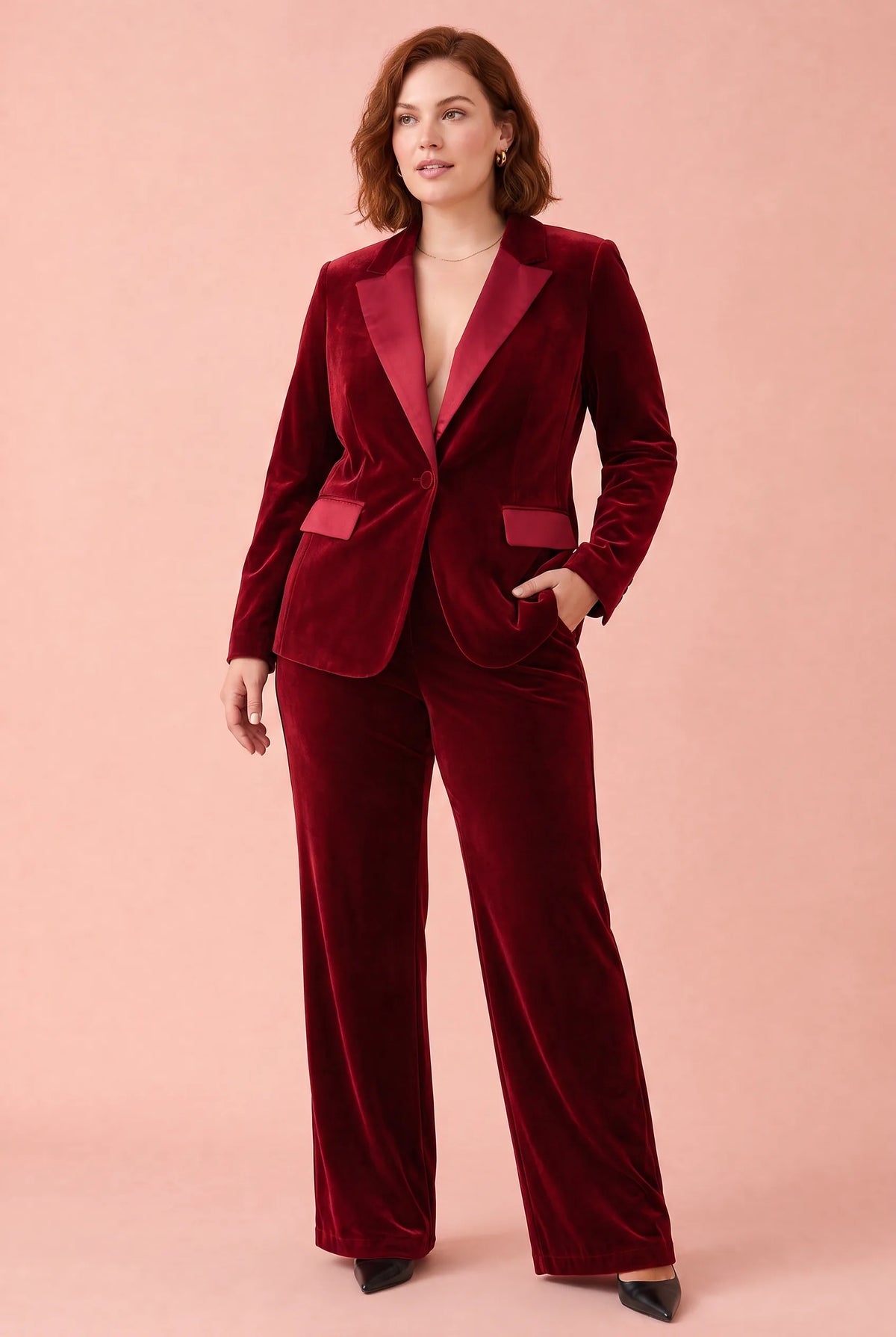 Laure | Tailleur velours à revers satinés