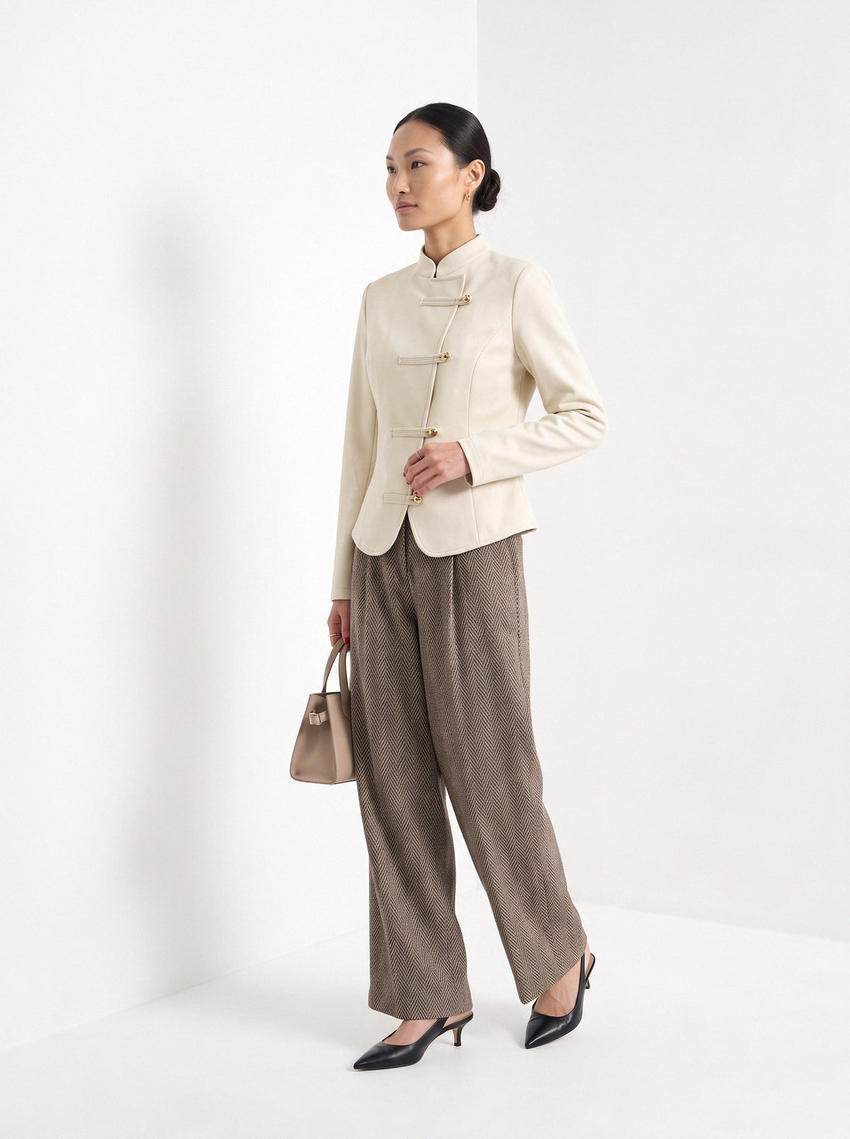Brune | Veste cintrée col montant