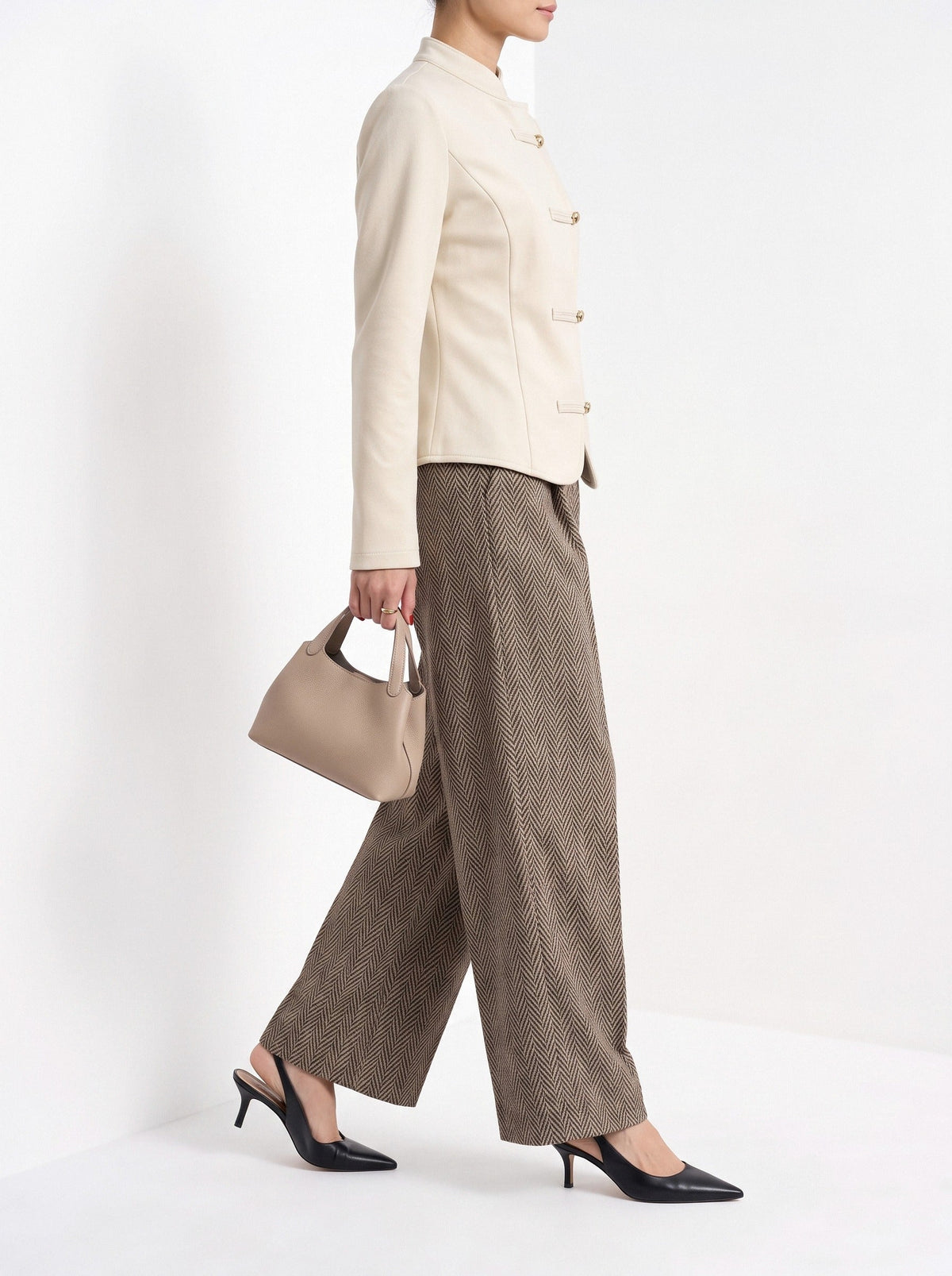 Brune | Veste cintrée col montant