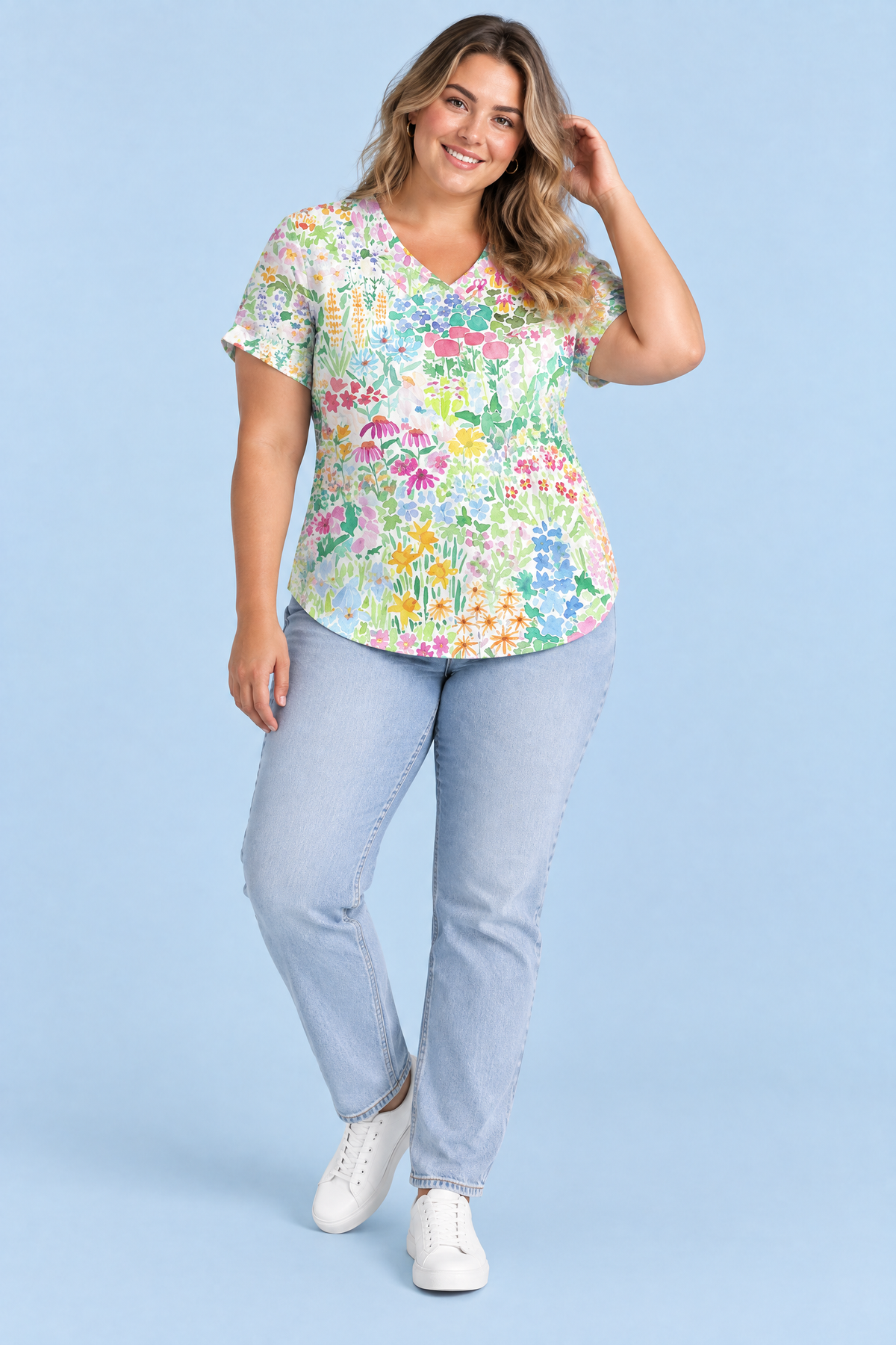Floriane | T-shirt fleuri à petit col